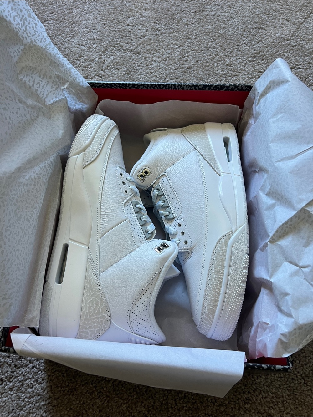 Air Jordan 3 Retro Men’s Sneakers - White/Light Gray - Picture 8 of 8